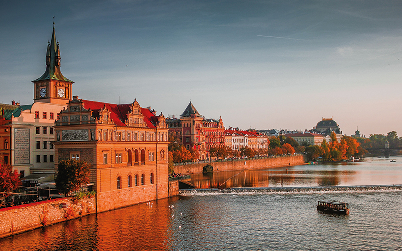 Lake with boat on in Prague