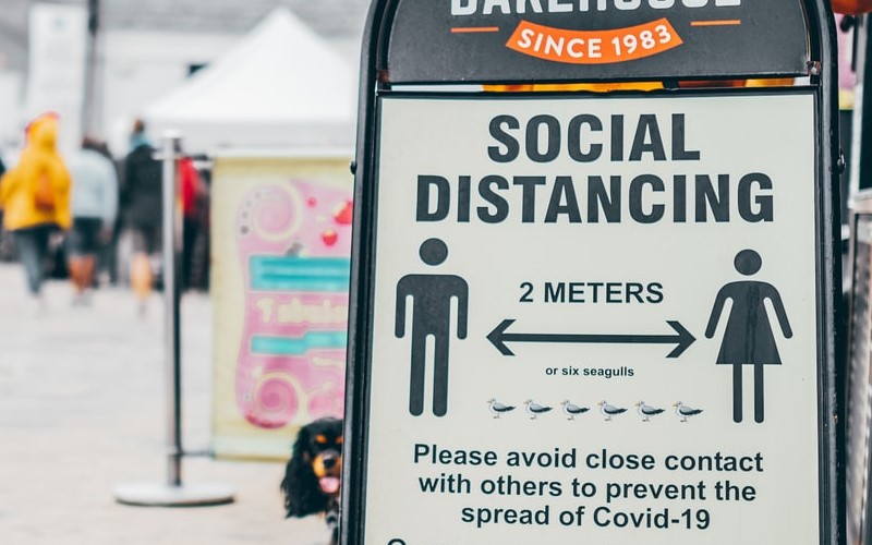 Social distancing sign